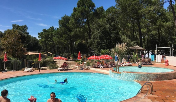 Camping la Simioune en Provence