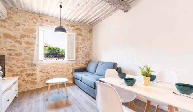 BNB RENTING Chez Dominique - 1 chbre Centre Antibes Migrainier3D