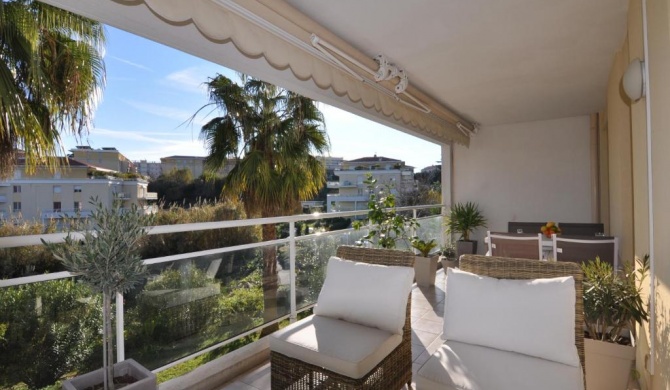 Elegant one-bedroom apartment with swimming pool - StayInAntibes - Le Vallon