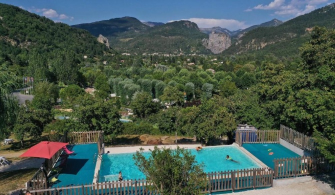 Residence de Plein Air Panoramique à la Porte des Gorges du Verdon