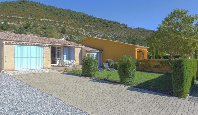 Holiday house nearby the Lac de Castillon enjoy sun and nature in Provence