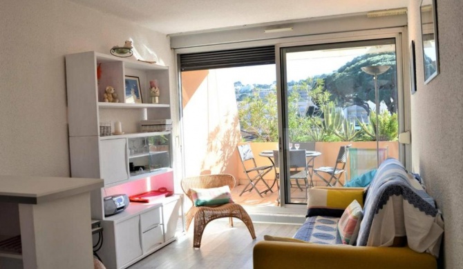 Studio Cavalaire-sur-Mer, 1 pièce, 4 personnes - FR-1-226B-31