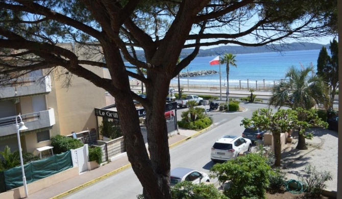 Appartement Cavalaire-sur-Mer, 1 pièce, 2 personnes - FR-1-226B-37