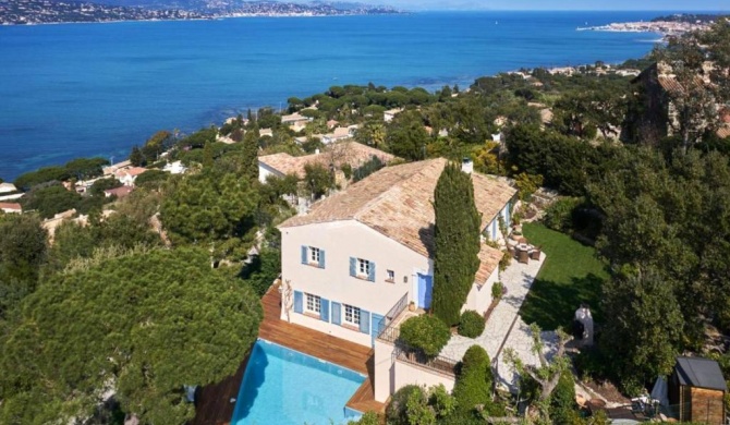 Villa with Magic view of Bay of Saint Tropez