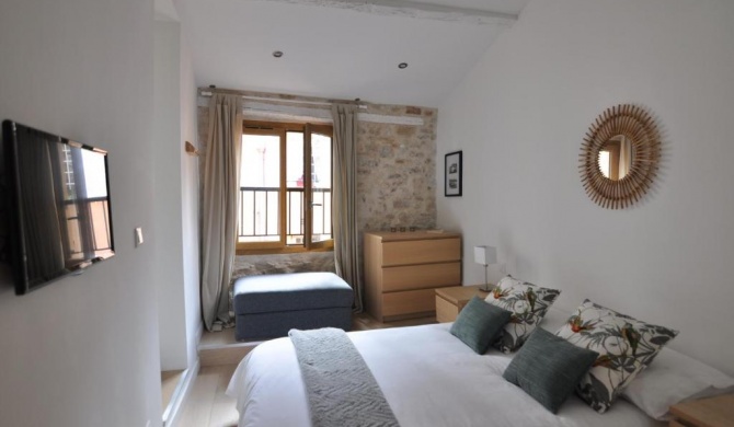 Splendid one-bedroom apartment -StayInAntibes- Picasso 3