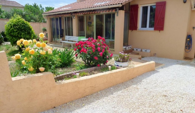 Maison de 2 chambres a La Londe les Maures a 700 m de la plage avec jardin clos et wifi