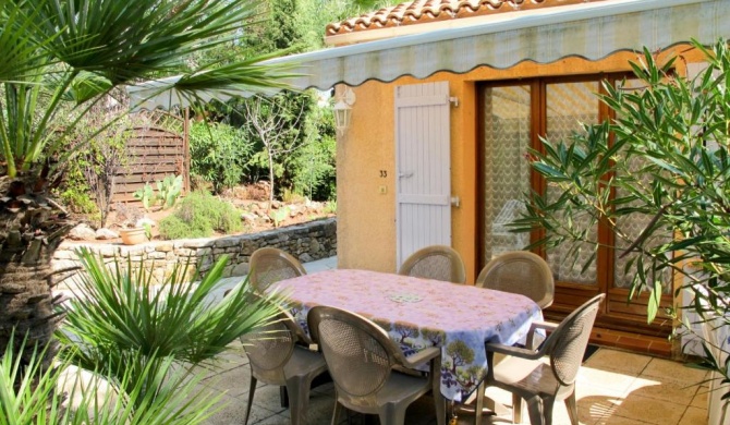 Holiday Home Le Clos d'Azur 1 - LMO138