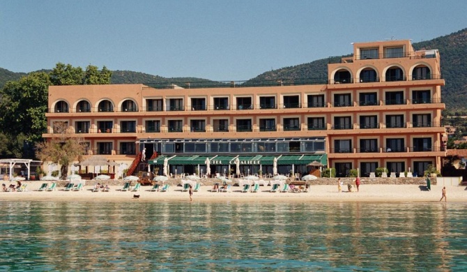 Hôtel Cavalière Surplage