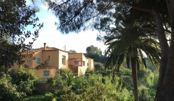 La Terrasse De La Plage