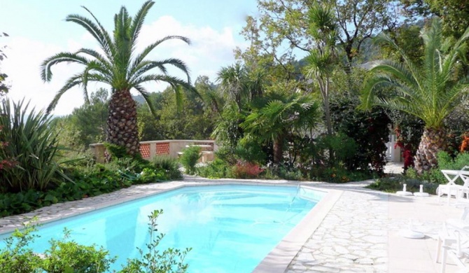 Splendid Holiday Home in Le Tignet South, Provence with Garden