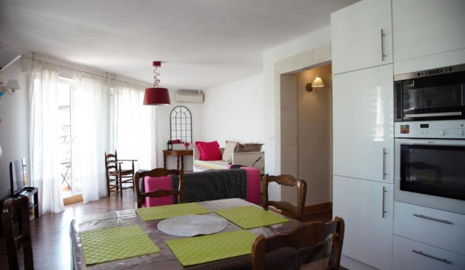 Laincel - Appartement lumineux le long du Rhône