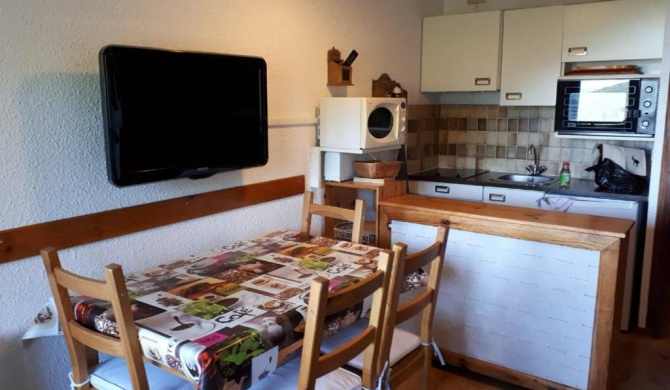 Studio Les Orres, 1 pièce, 4 personnes - FR-1-322-320