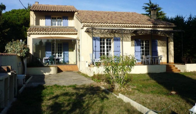 Maison de 3 chambres avec jardin clos et wifi a Loriol du Comtat