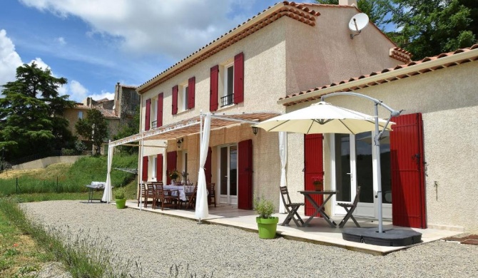 Pleasing villa in Artignosc-sur-Verdon with swimming pool